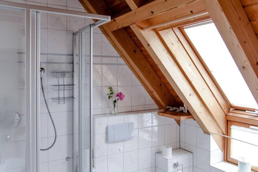4-Zimmer-Ferienwohnung Waldbluemle Dobel Esterno foto