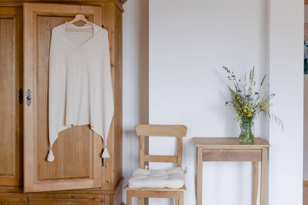 4-Zimmer-Ferienwohnung Waldbluemle Dobel Esterno foto
